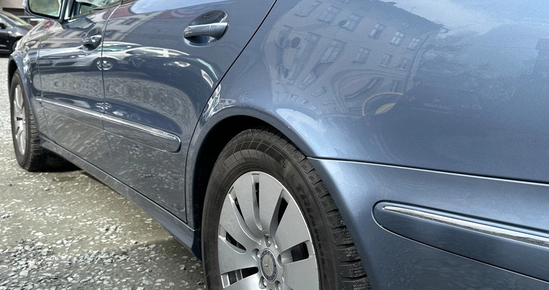 Mercedes-Benz Klasa E cena 29900 przebieg: 295189, rok produkcji 2002 z Elbląg małe 667